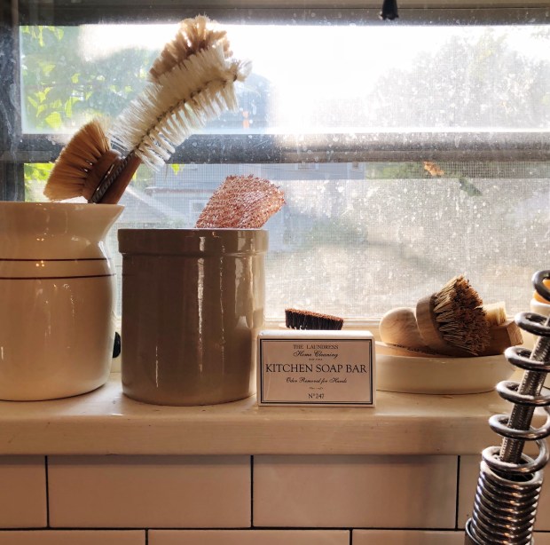 3E673FA4-B4C6-407B-BBB1-6974582FCE79