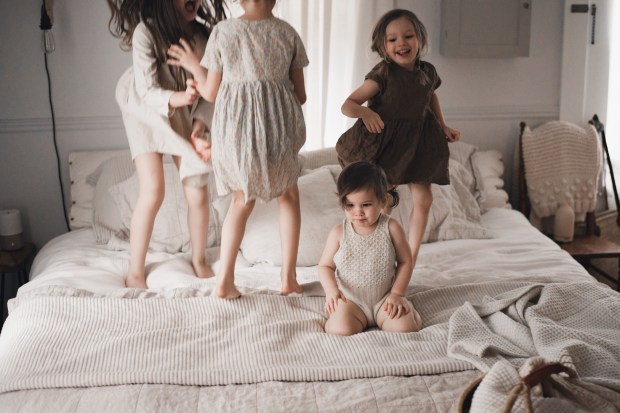 8B14C7AF-A035-4C76-9834-8F1714354AF5